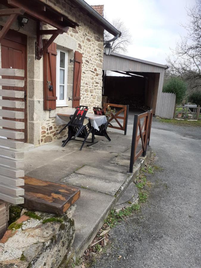 Dans La Maison D'A Cote Azerables Exterior photo